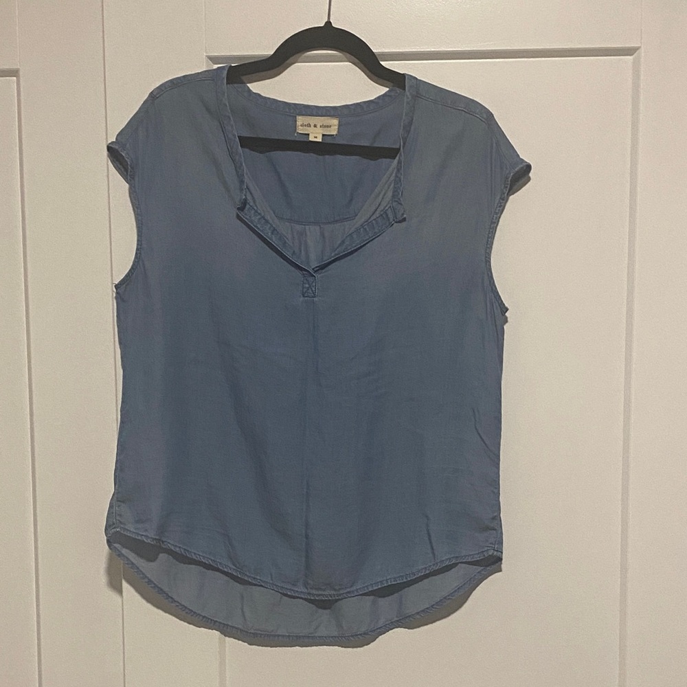 Cloth & Stone Chambray Shirt